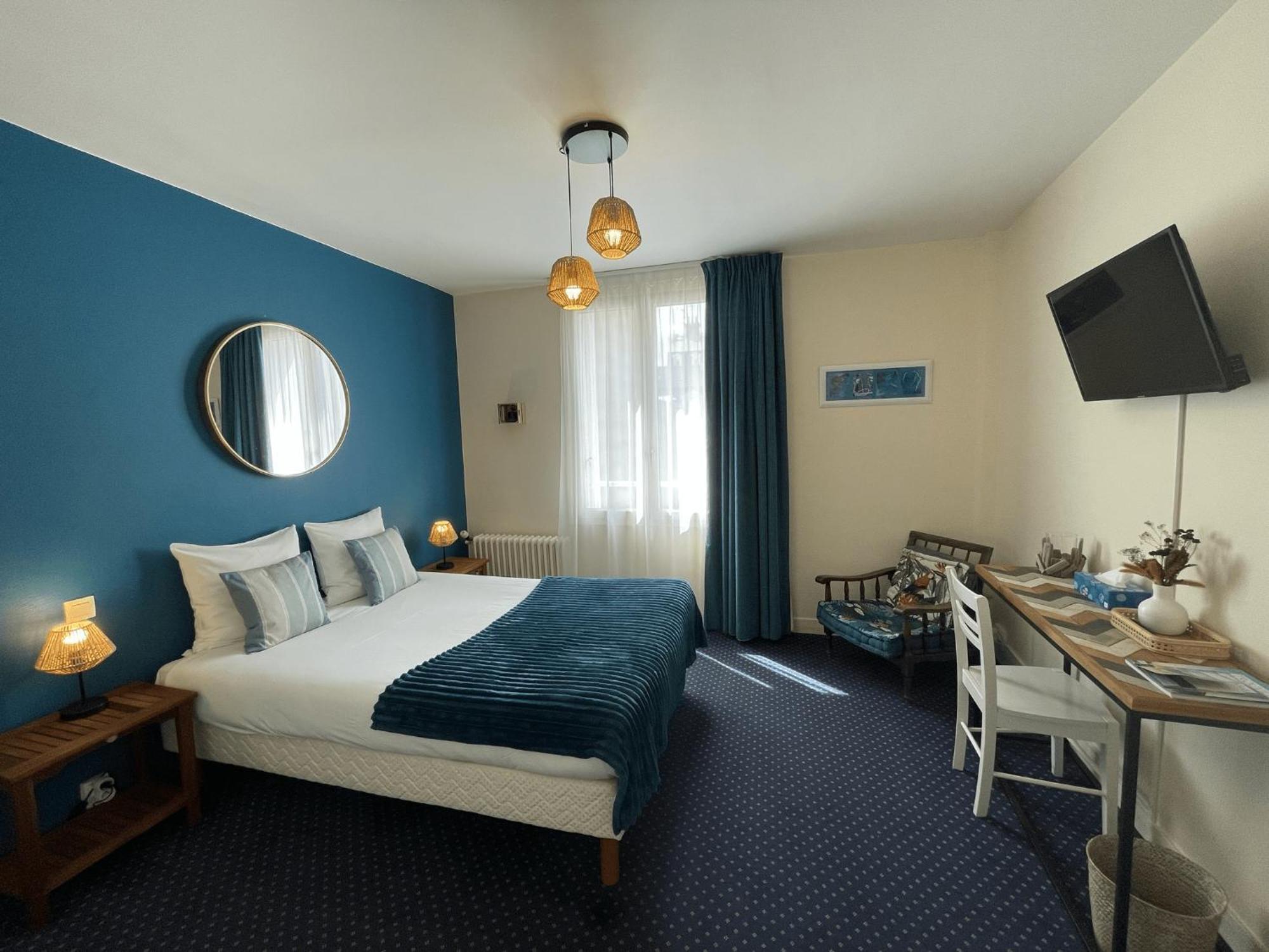 Le Trouville - Hotel De Charme Phòng bức ảnh