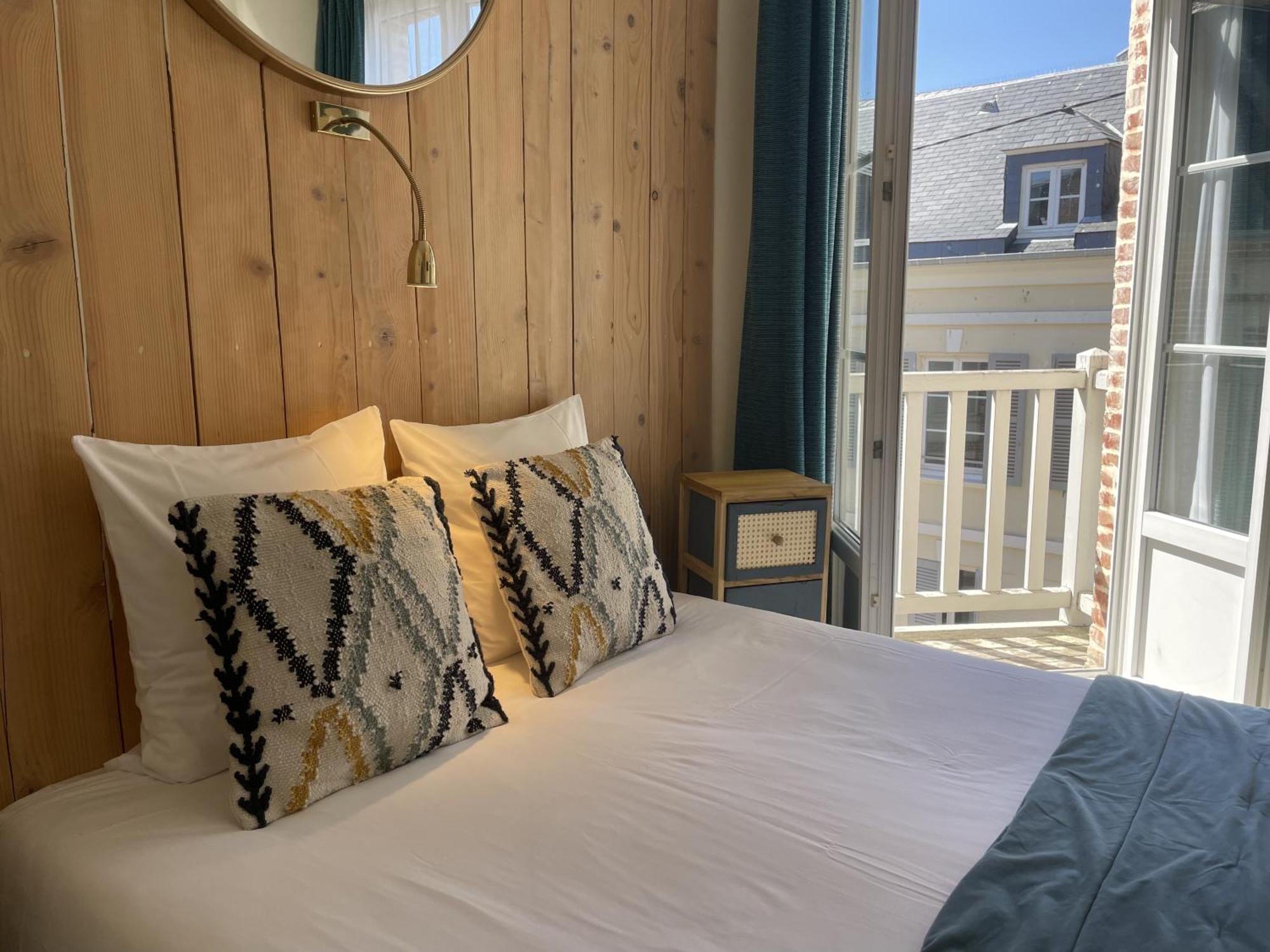 Le Trouville - Hotel De Charme Ngoại thất bức ảnh
